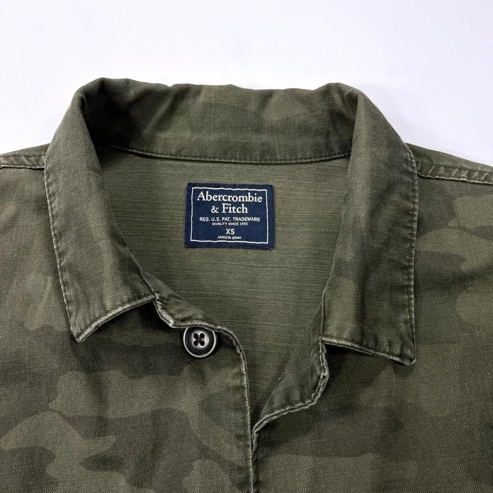 A&F Men's XS Military Shirt Jacket Army Green Camo Button Down Cotton Shacket - Picture 10 of 16